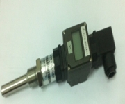 High precision miniature temperature transmitter