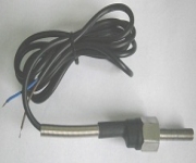 High precision miniature bearing temperature sensor